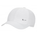 CZAPKA Z DASZKIEM NIKE FB5064-100 metal logo JUNIOR