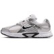 BUTY sportowe NIKE V5 RNR (HQ6411-100)