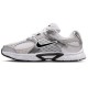 BUTY sportowe NIKE V5 RNR (HQ6411-100)